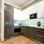 아파트 Old Town Tandeta & By Renters *
