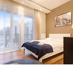 Old Town Tandeta & By Renters * 그단스크