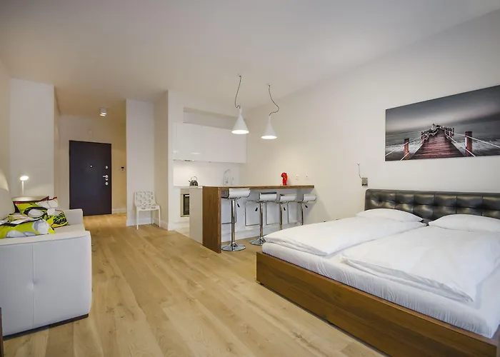 Old Town Tandeta & By Renters 格但斯克