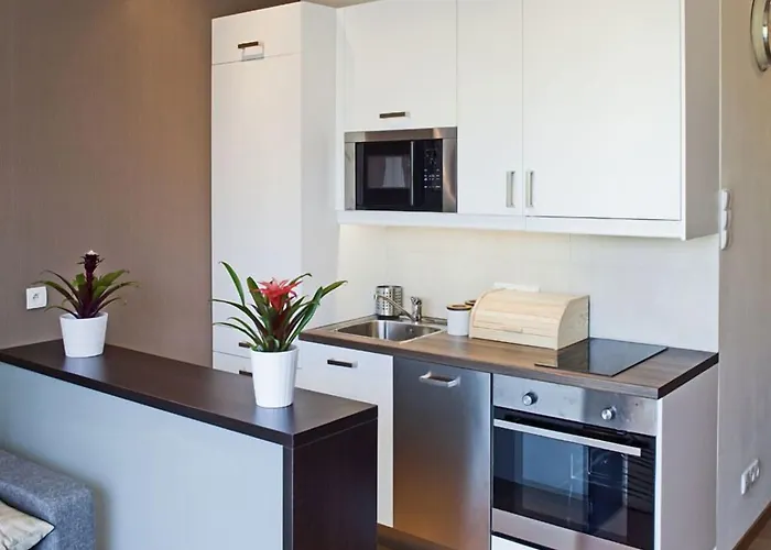 Old Town Tandeta & By Renters 公寓