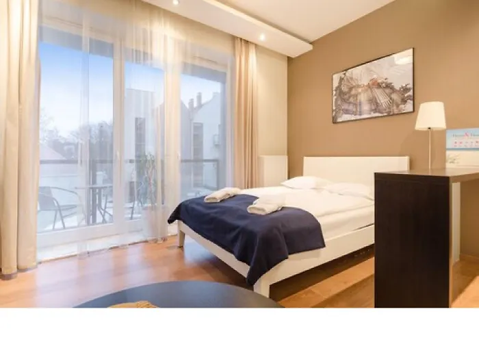 Old Town Tandeta & By Renters * 格但斯克