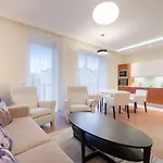 Apartment Old Town Tandeta & By Noclegi Renters *