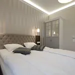 Apartment Old Town Tandeta & By Noclegi Renters *