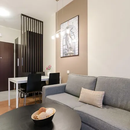 Old Town Tandeta & By Noclegi Renters Apartment