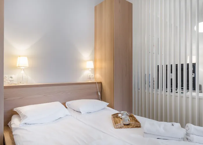 Old Town Tandeta & By Renters *